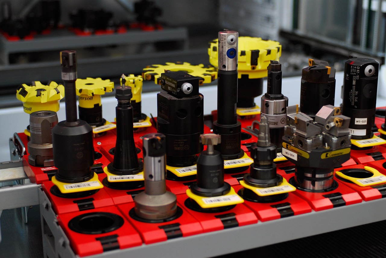 Precision bit sets: what the piece count hides and what to look for instead